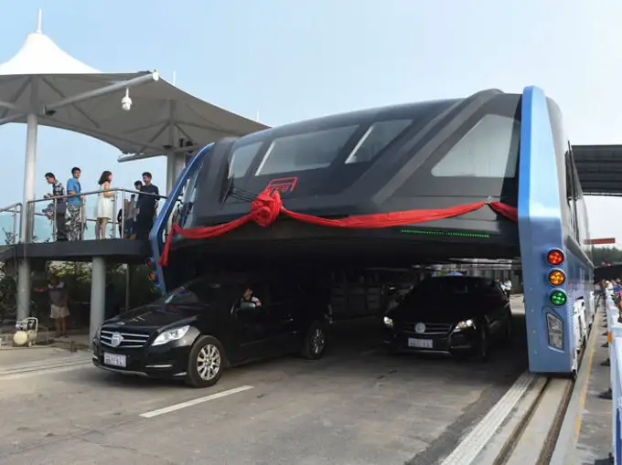 व्हाइट हाउस के पर्दे के पीछे क्या हुआ? मेलानिया ट्रंप की नई डॉक्यूमेंट्री का ट्रेलर रिलीज़ 