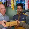 Amazon CEO Jeff Bezos Delivers Package From Kirana Store In Mumbai Pics ...
