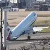 planes struggle to land at London Heathrow Airport amid Storm Eunice ...