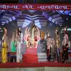 अयोध्या की रामलीला में दिखाई गई लक्ष्मण मूर्छा की लीला, शहबाज खान रावण ...