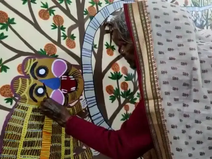 Padma Shri Jodhaiya Amma Dark Life,Padma Shri: कूची से दुनिया में चमकी ...