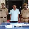 अतीक अहमद कनेक्शन: करीबी मोहमद अहमद के बेटे से मिली प्रतिबंधित रिवाल्वर ...