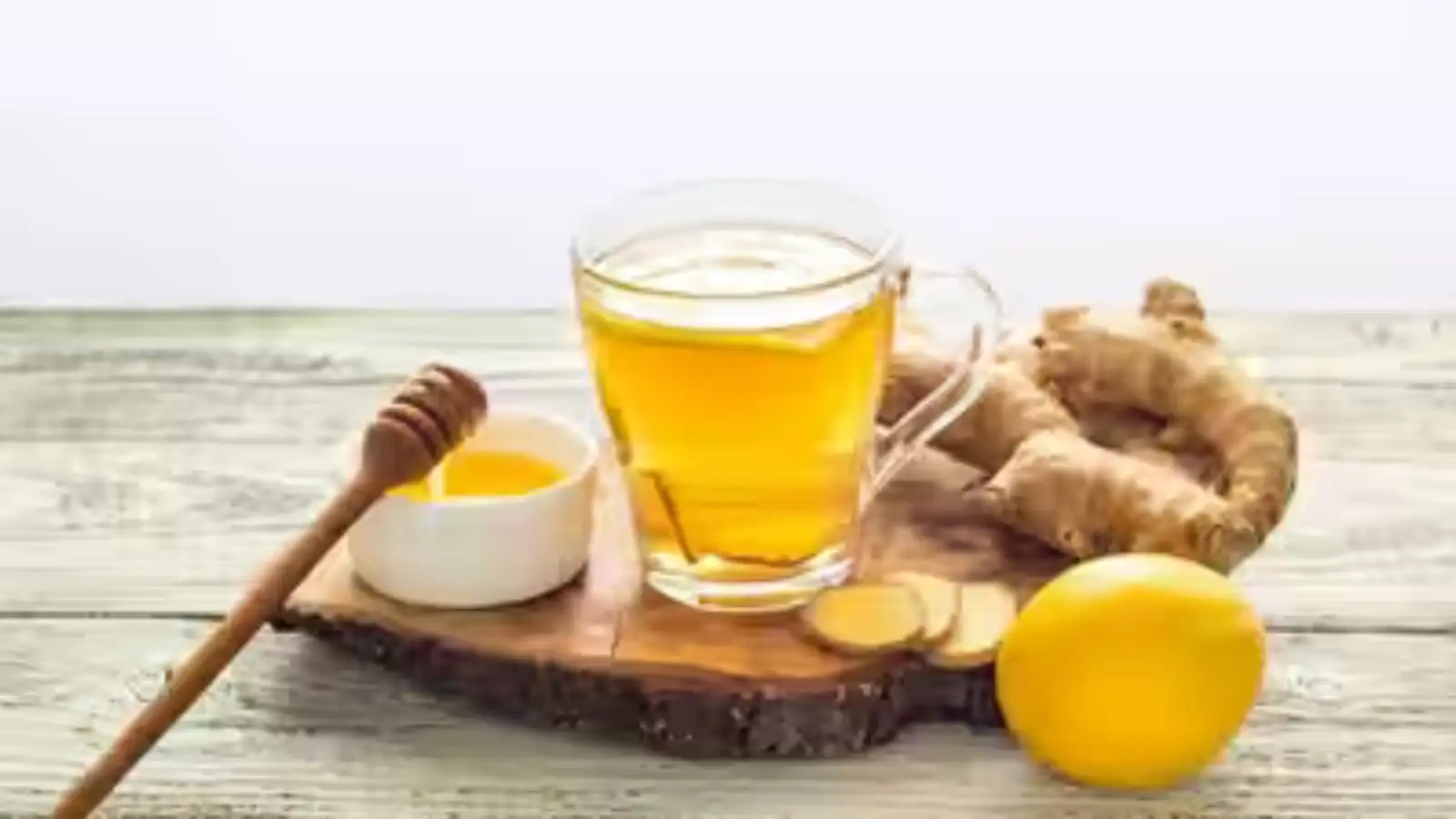 Foods and Drinks to Ease Flu Symptoms