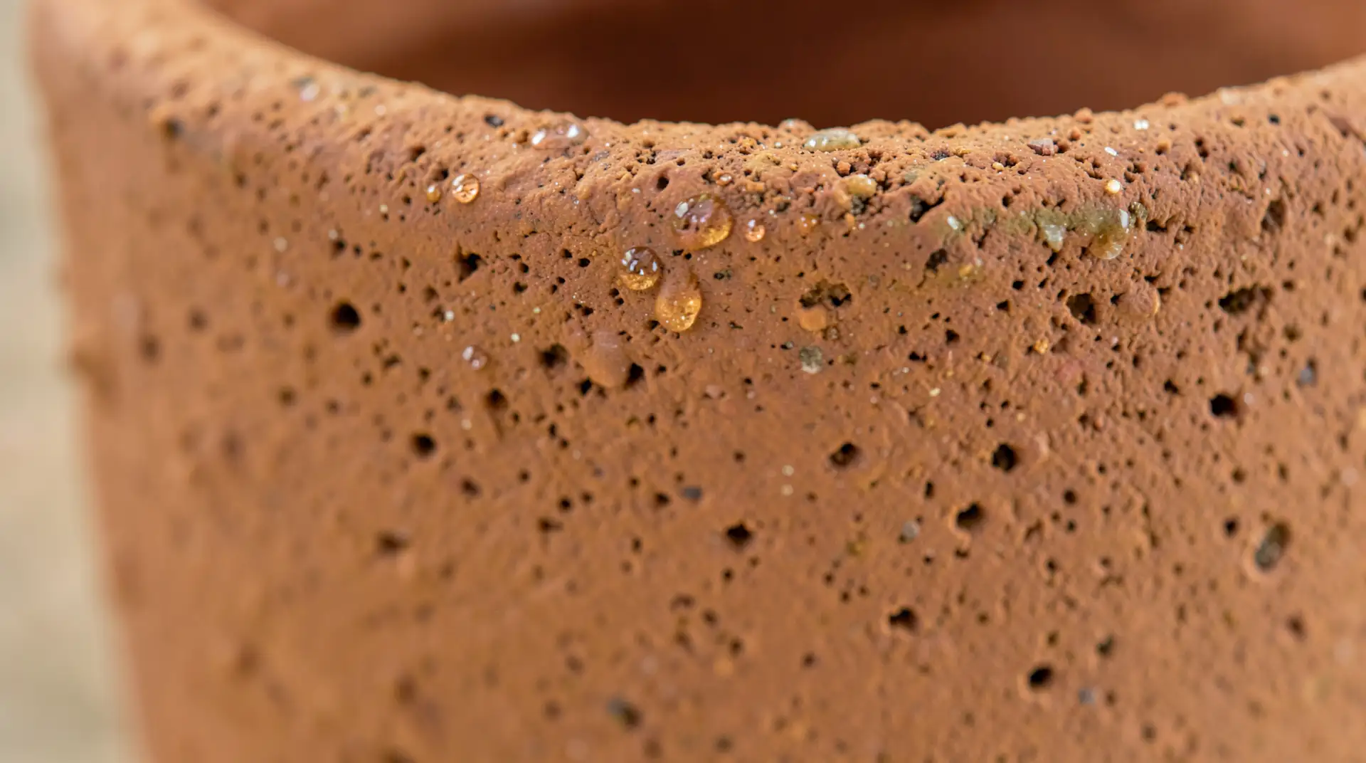 Terracotta's Thirsty Surface