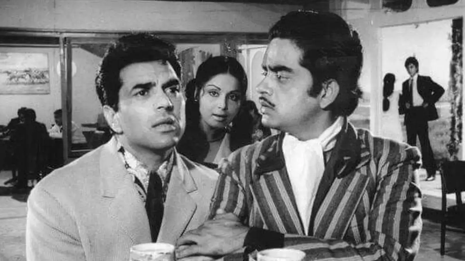 शत्रुघ्न सिन्हा को देख बिस्‍तर पर पड़े धर्मेंद्र की छलकी थी मुस्कुराहट, बोले- मेरी हेमा से बात करने की हिम्मत नहीं