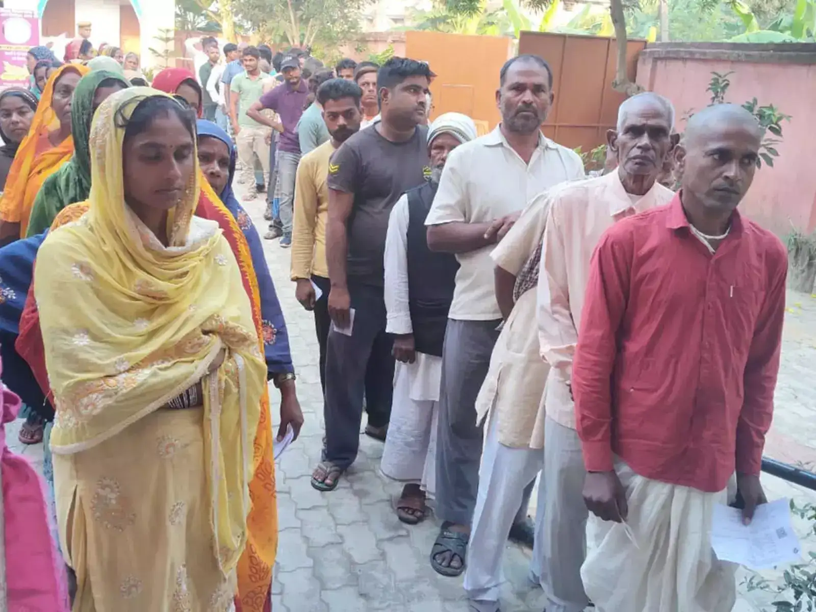 Bihar Assembly Elections 2025 - Phase 1 Voting Kicks Off with 15% Turnout by 9 AM