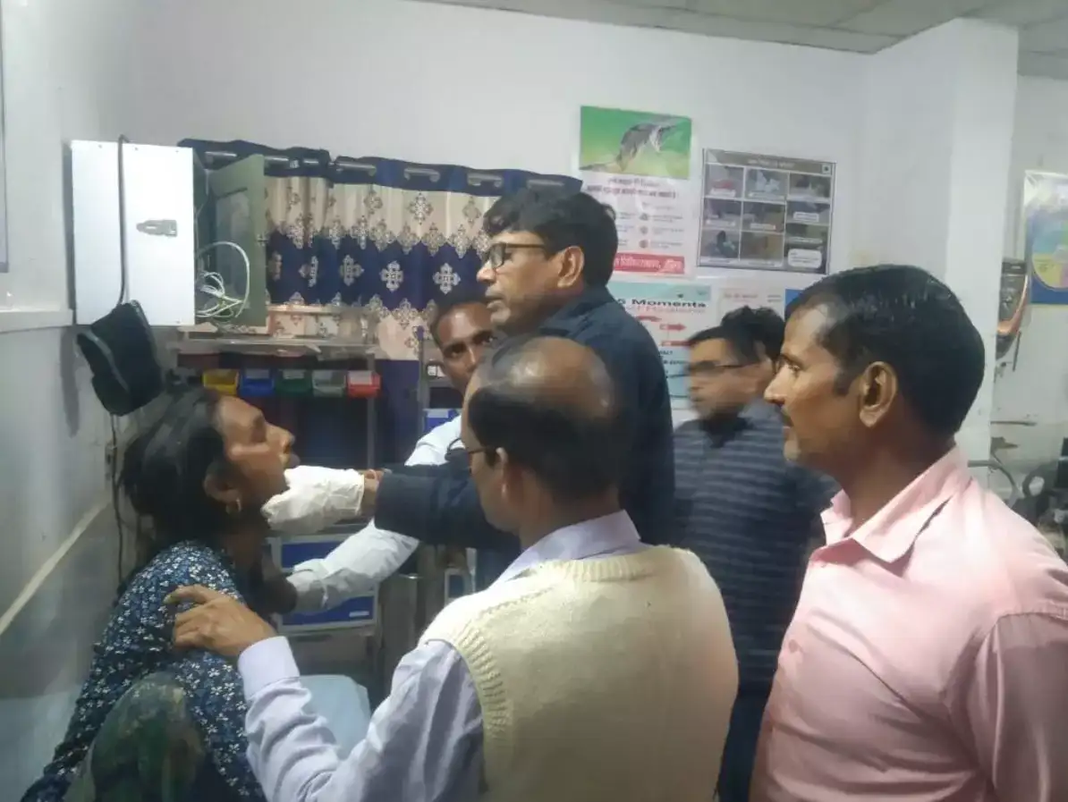 UP Woman’s Jaw Gets Stuck While Eating Golgappas: What Should You Know About Temporomandibular Disorder?