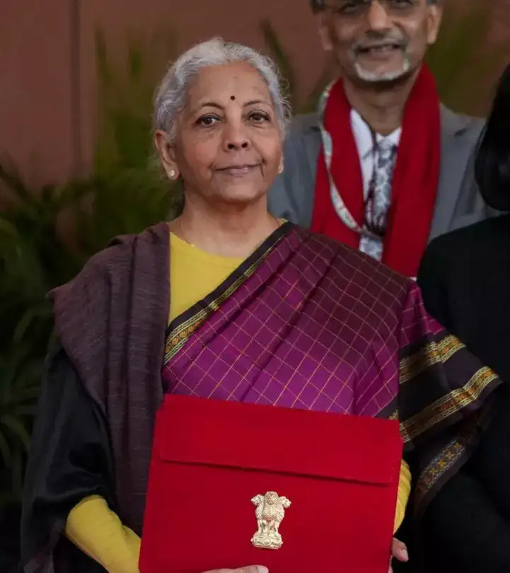 Budget 2026: Nirmala Sitharaman’s Kanjeevaram Saree Highlights Tamil Nadu Heritage
