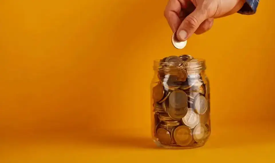 RBI Holds Repo Rate at 5.25% Again - Should You Choose Fixed or Floating Loan Rates?