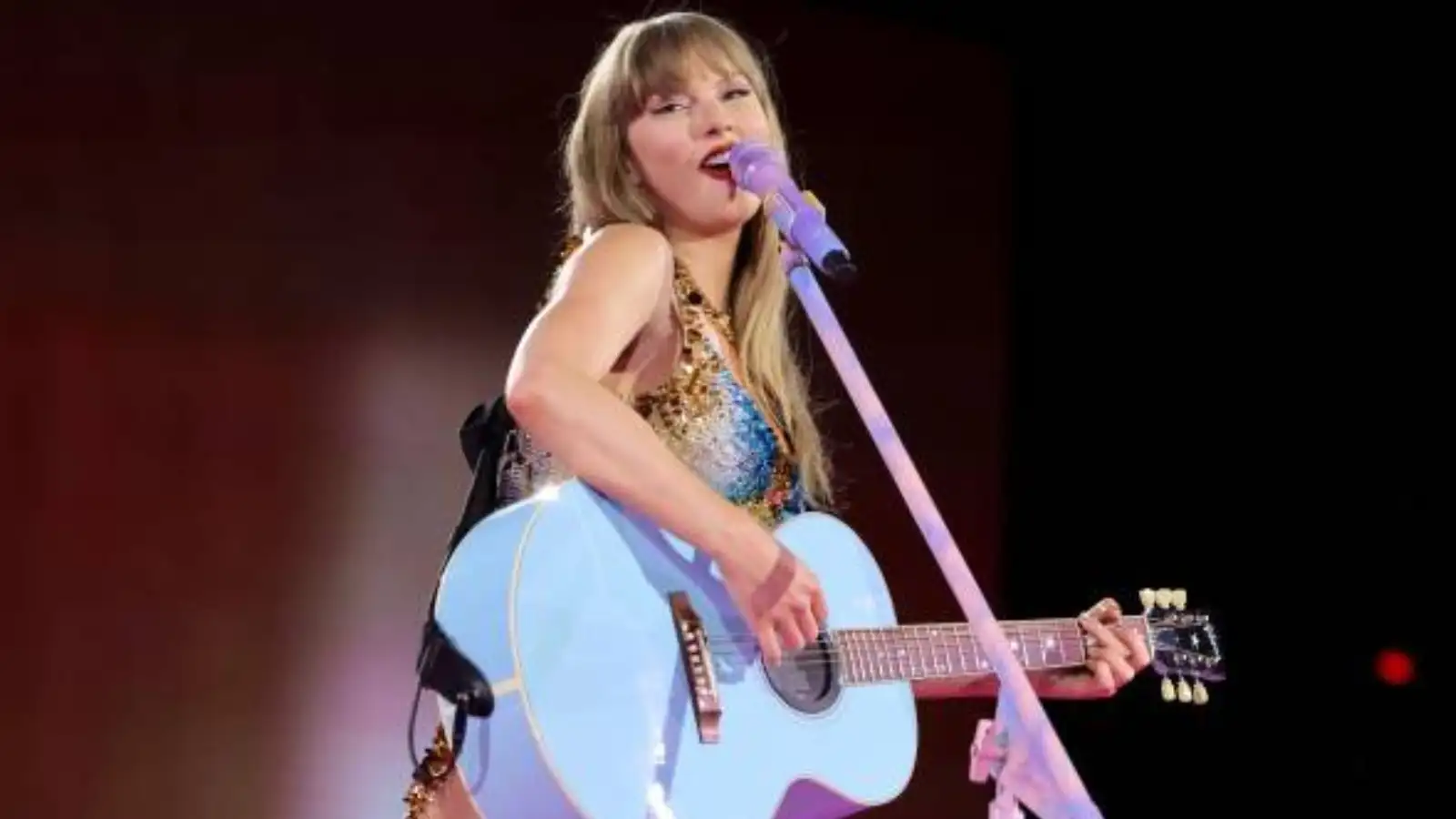 A Glance At Taylor Swift’s Dating History: From Joe Jonas To Travis Kelce