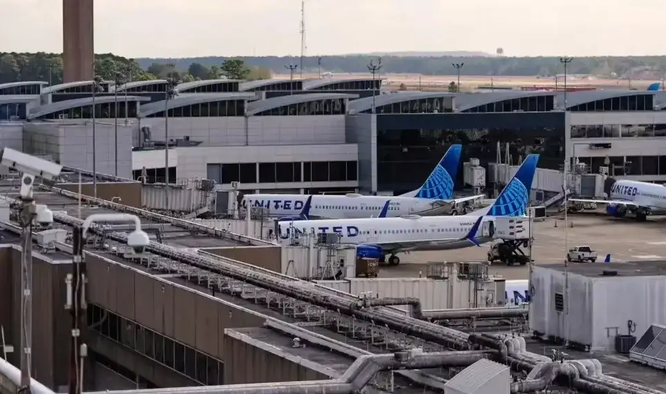 Rising Oil Prices Hit Air Travel Costs, Airlines Increase Baggage Fees - Details Inside