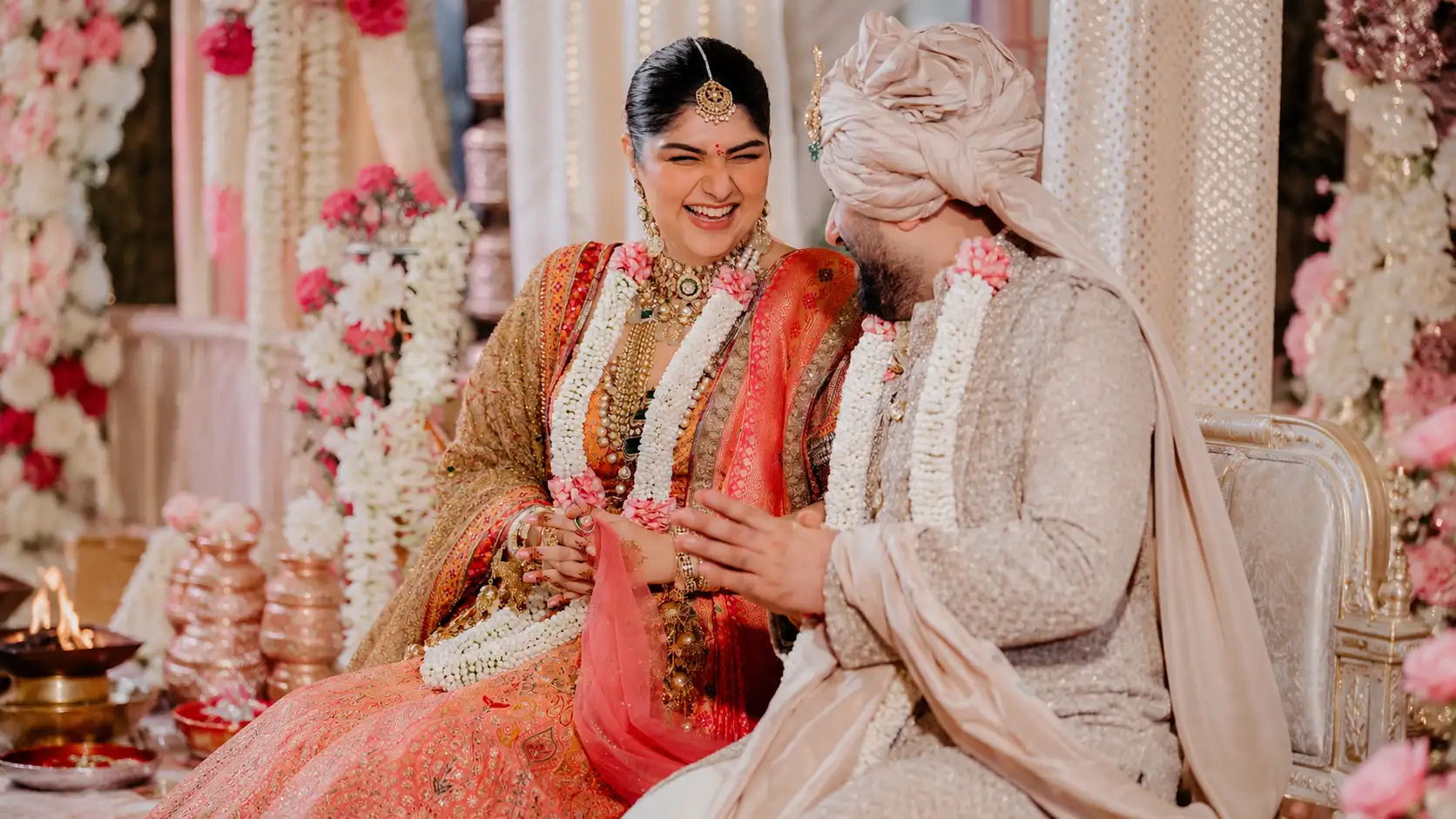 Kapoor Sisters Are All Over : Every Popular Looks From The Anshula Kapoor’s Wedding
