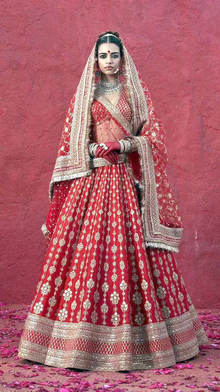 Bridal Lehenga Boutique In Punjab, Bridal Lehenga Choli, Buy Bridl Lehenga,  Designer Bridal Lehenga | Lehenga designs, Lehenga choli online, Lehenga  for girls