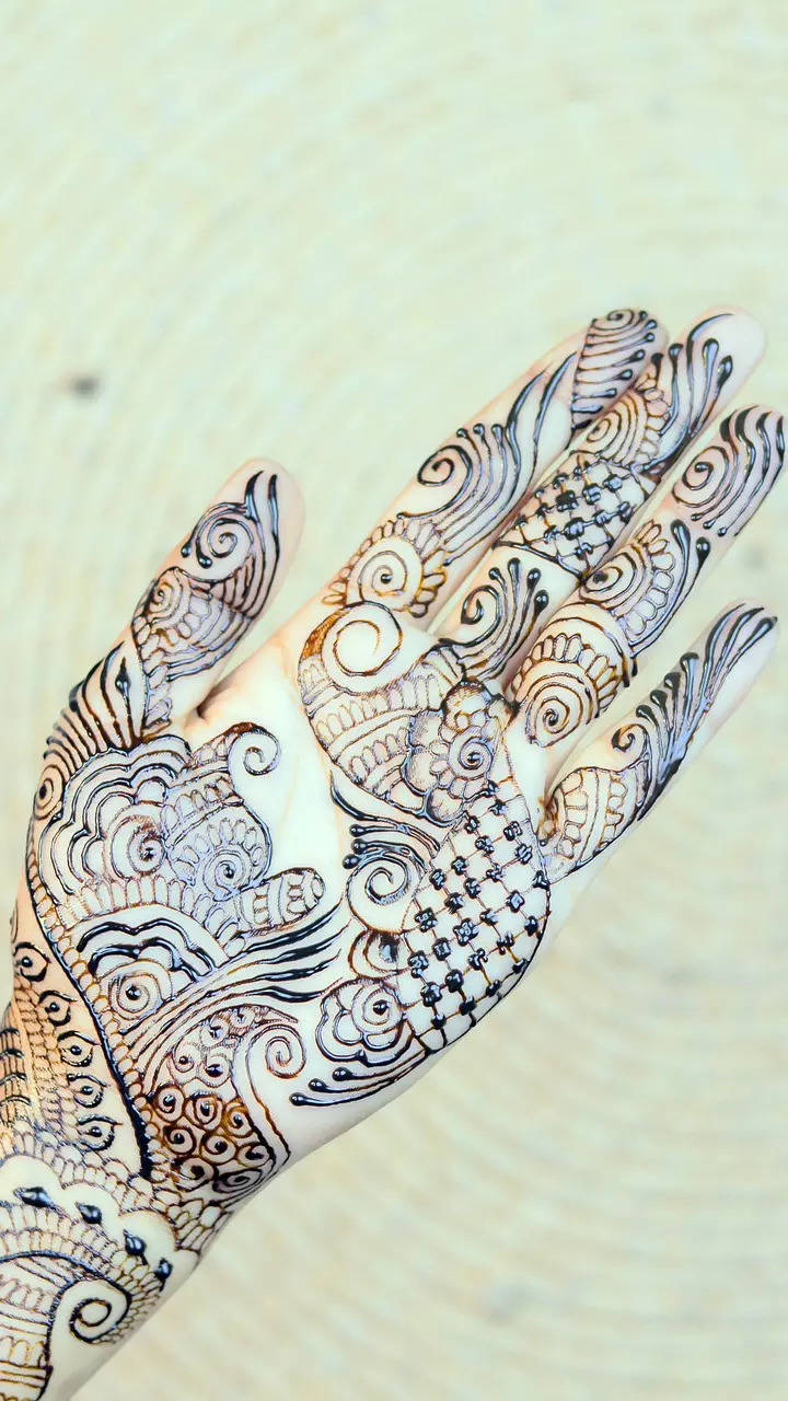 Latest mehndi design : आपके हाथों की खूबसूरती को लाखों गुना बढ़ा देंगी  मेहंदी की लेटेस्ट डिजाइन – newse7live.com