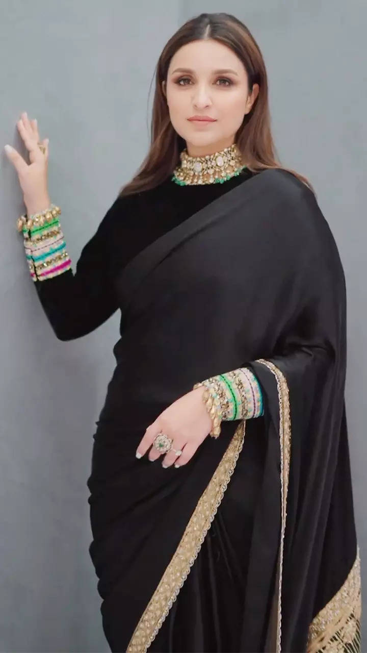 Amazon.com: CRAFTSTRIBE Chiffon Stone Work Sari Indian Wedding Bollywood Black  Saree For Women : Clothing, Shoes & Jewelry