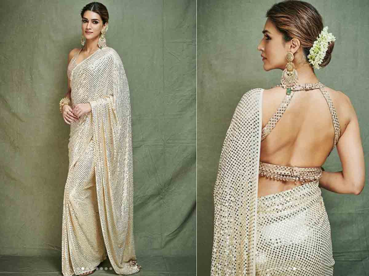 Kriti Sanon Sexy Saree Look फेस्टिव लुक के लिए बेस्ट है कृति सैनन की यह सेक्सी साड़ी