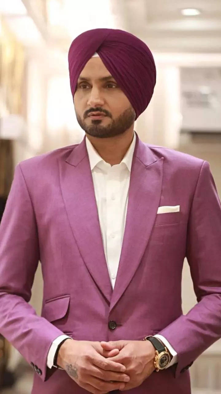 Wine color coat deals pant with turban