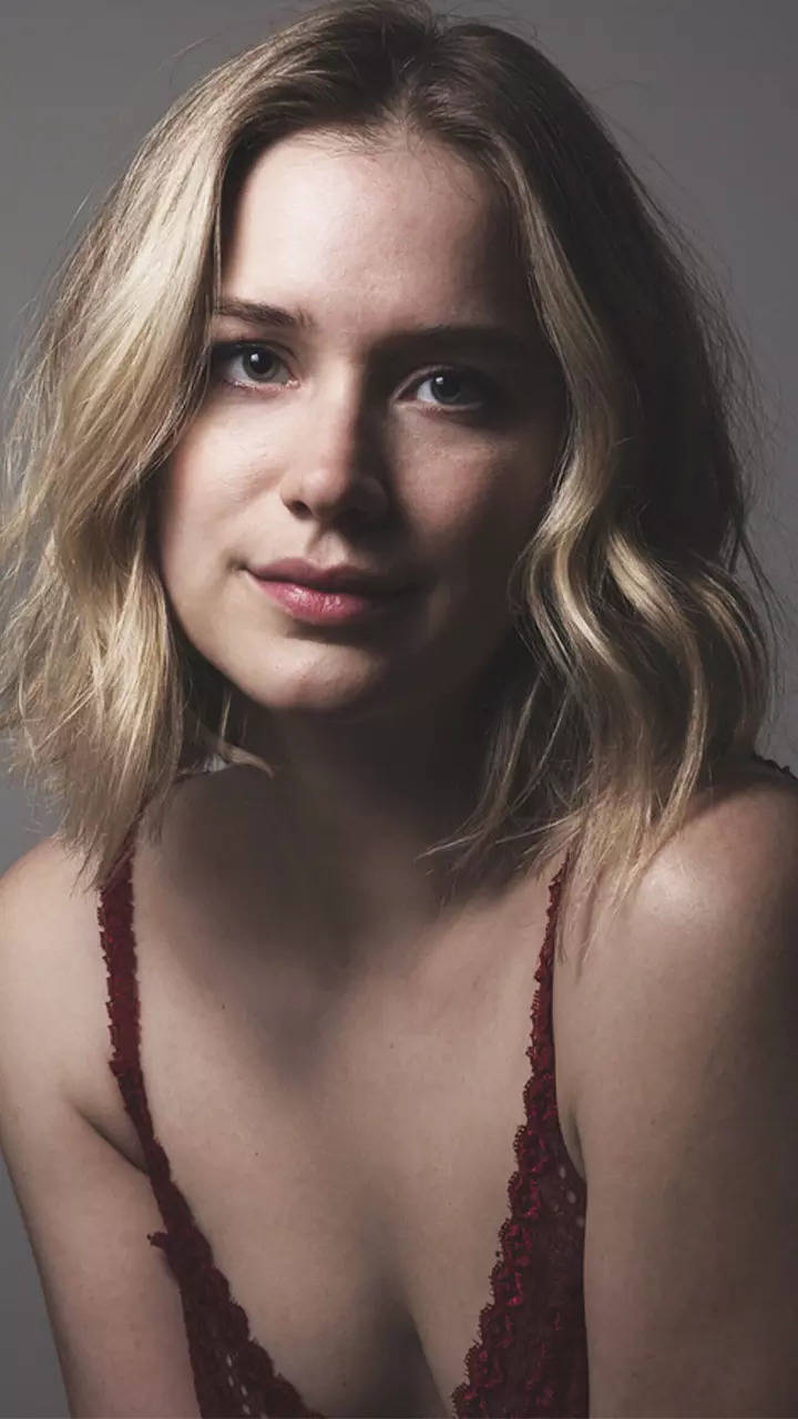 Meet surreal beauty Elizabeth Lail ​ | TOIPhotogallery