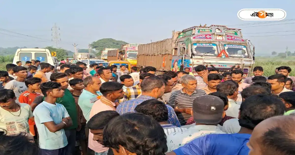 Bankura News,মর্মান্তিক দুর্ঘটনা বাঁকুড়া-দুর্গাপুর রাজ্য সড়কে! প্রতিবাদে অবরোধ, দুর্ভোগে যাত্রীরা – peoples blocked bankura durgapur state highway road for an accident took place