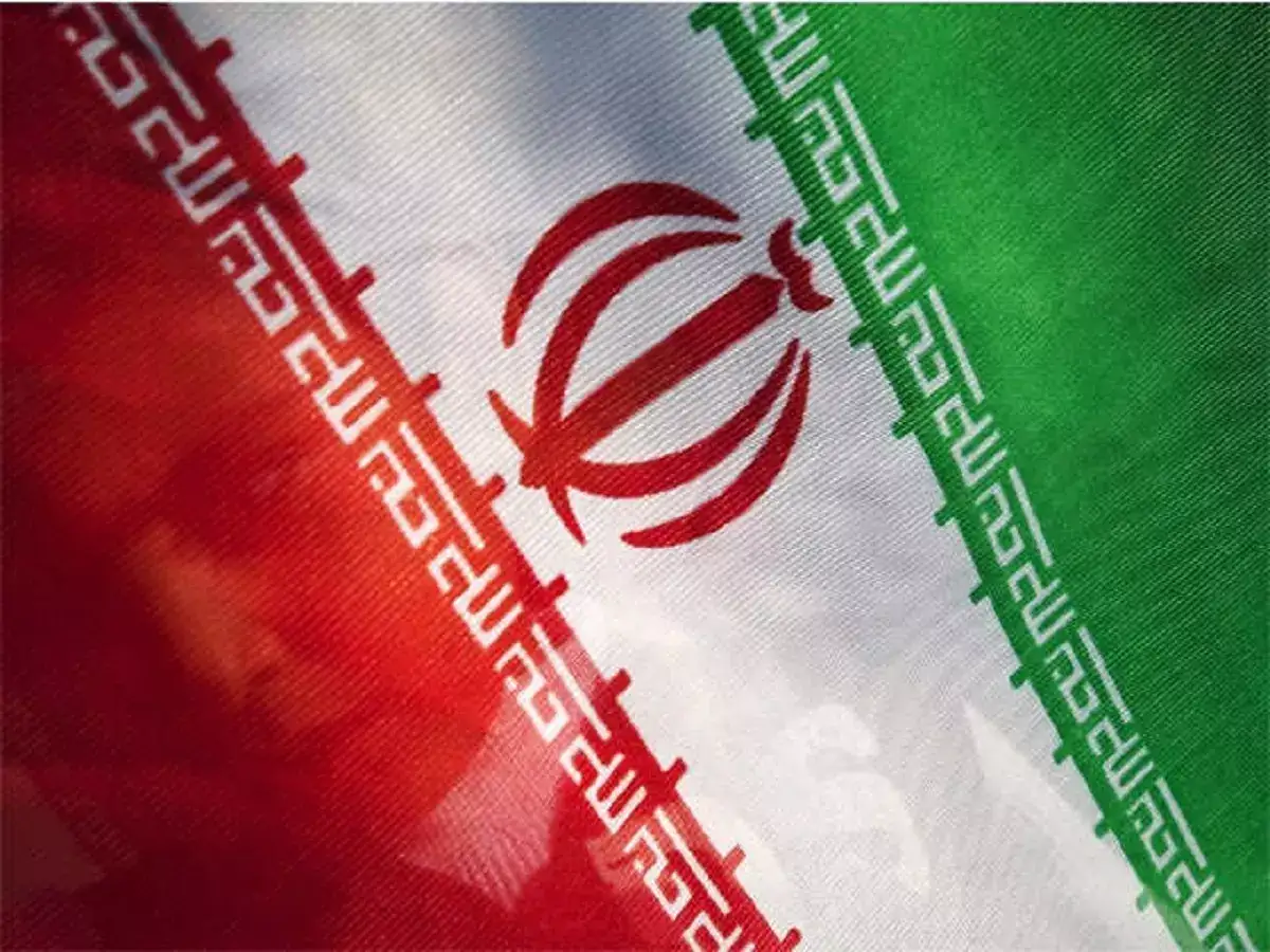 ஓய்வு பெறும் வயது 62ஆக உயர்வு... புதிய மசோதாவிற்கு ஒப்புதல்... ஈரான் அரசு ஊழியர்களுக்கு சூப்பர் நியூஸ்! 