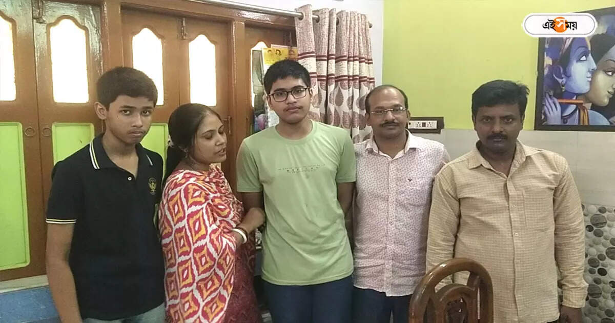 Madhyamik Result 2024,সর্বদাই ক্লাসে প্রথম! ধারবাহিক সাফল্য কী ভাবে? ব্যাখ্যা মাধ্যমিকে চতুর্থ তপজ্যোতির – madhymaik result 2024 4th rank tapojyoti mondal shared his secret of success
