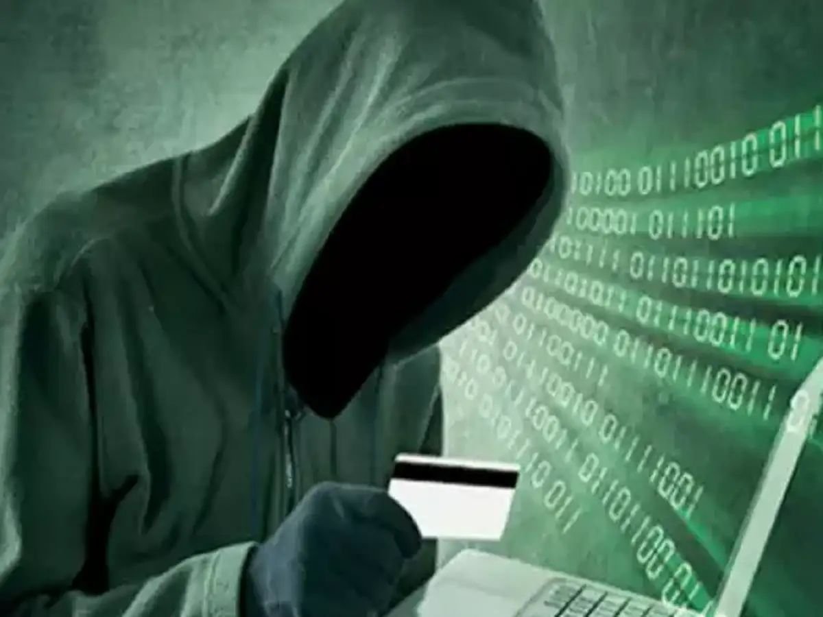 கிருஷ்ணகிரியில் 18 லட்சம் பணம் மோசடி; சைபர் கிரைம் போலீசார் விசாரணை! 