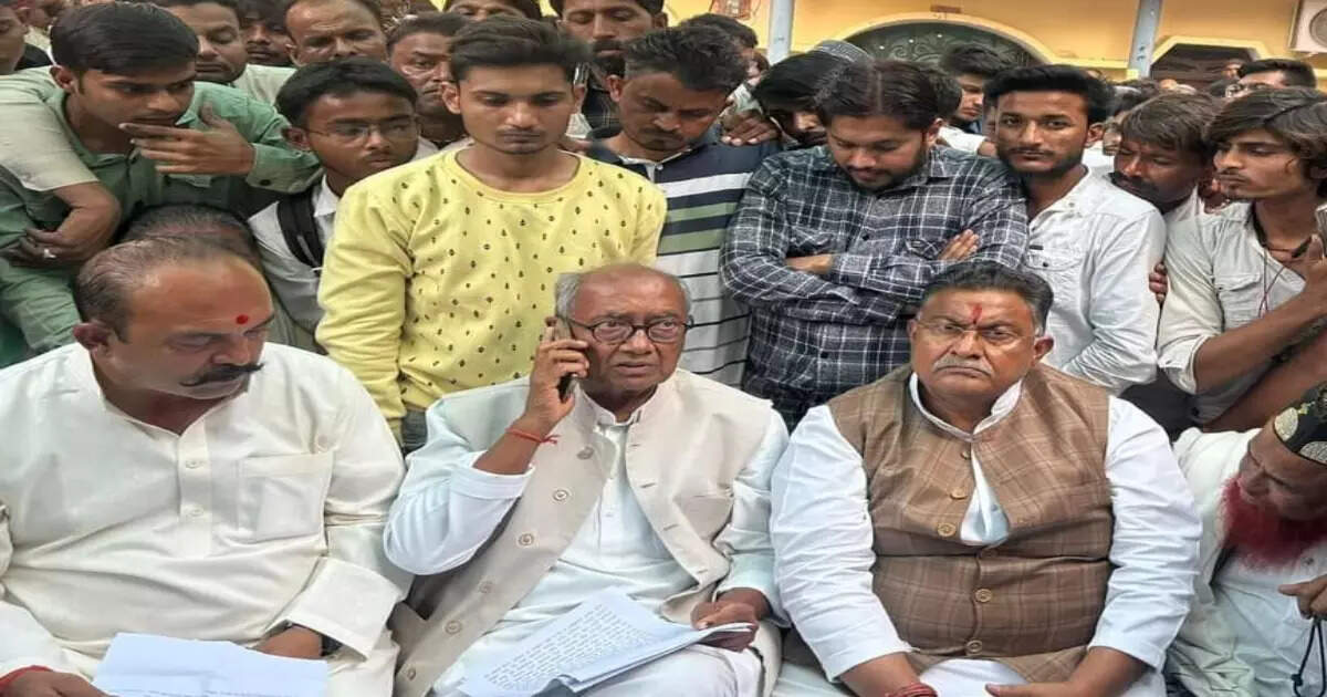 MP Chunav News: Digvijay Singh’s activism increased after voting, what is the political meaning?