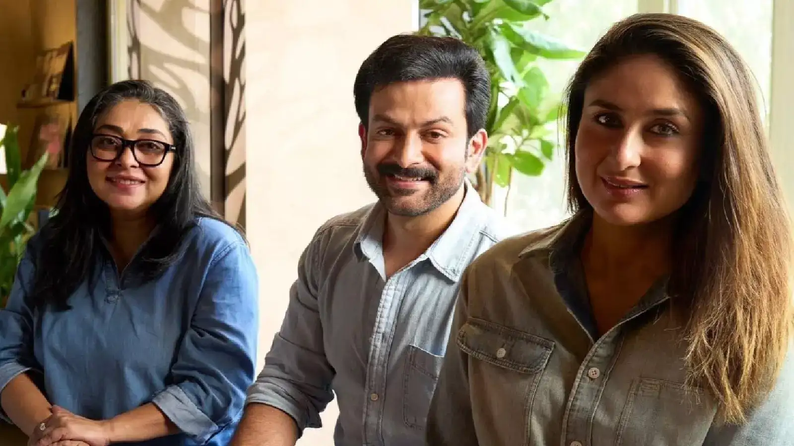 ആലിയുടെ അച്ഛനും തൈമൂറിന്റെ മമ്മയും! സൗഹൃദം അറ്റ് ഇറ്റ്സ് പീക്ക് ലെവൽ; മുംബൈയിലെ പുത്തൻ വിശേഷങ്ങൾ