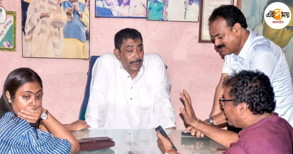 Sukanya Mondal,‘কাকু আমার কী দোষ ছিল?’ কান্না সুকন্যার – anubrata mondal daughter sukanya suddenly became emotional after back in bolpur