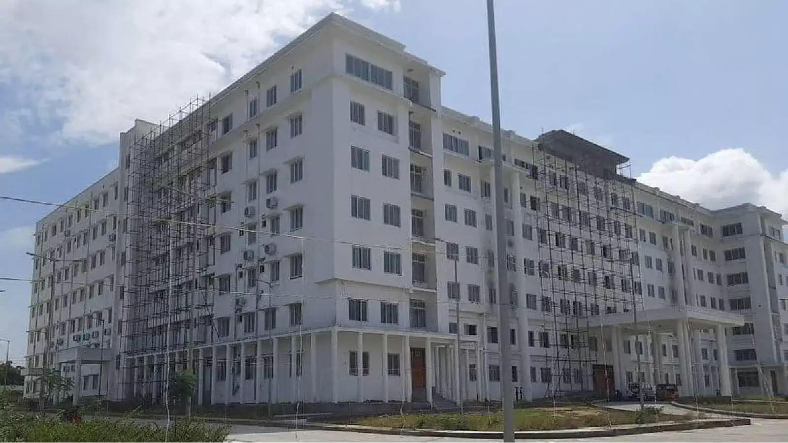 தென்காசி ஆட்சியர் அலுவலகம் திறப்பதில் நீடிக்கும் சிக்கல்...! 