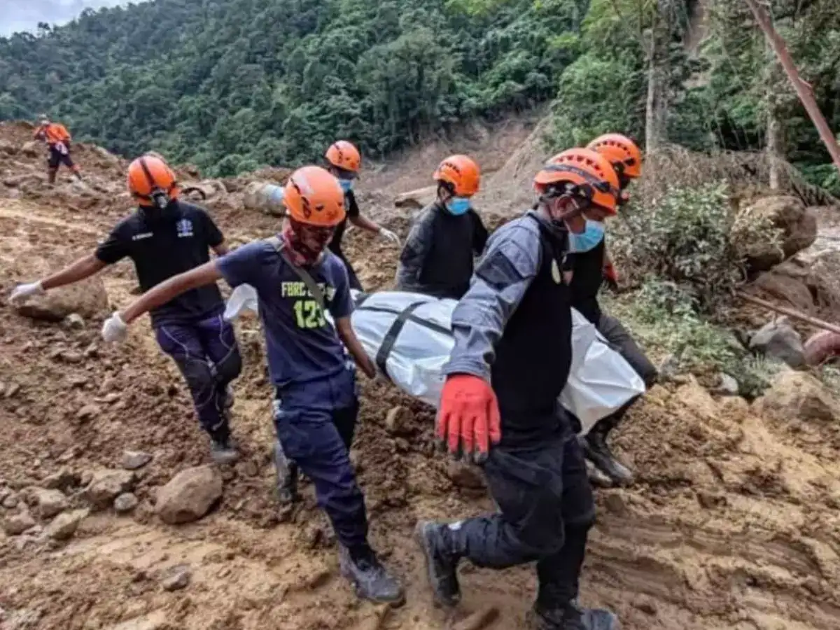 பிலிப்பைன்ஸ் நிலச்சரிவு.. பலியானோர் எண்ணிக்கை 68 ஆக உயர்வு... மாயமான 50க்கும் மேற்பட்டோரை மீட்கும் பணி தீவிரம்! 