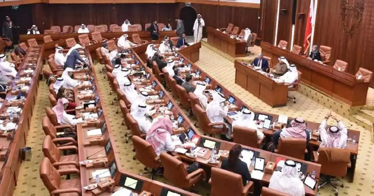 Bahrain parliament approves tax on expatriate remittances