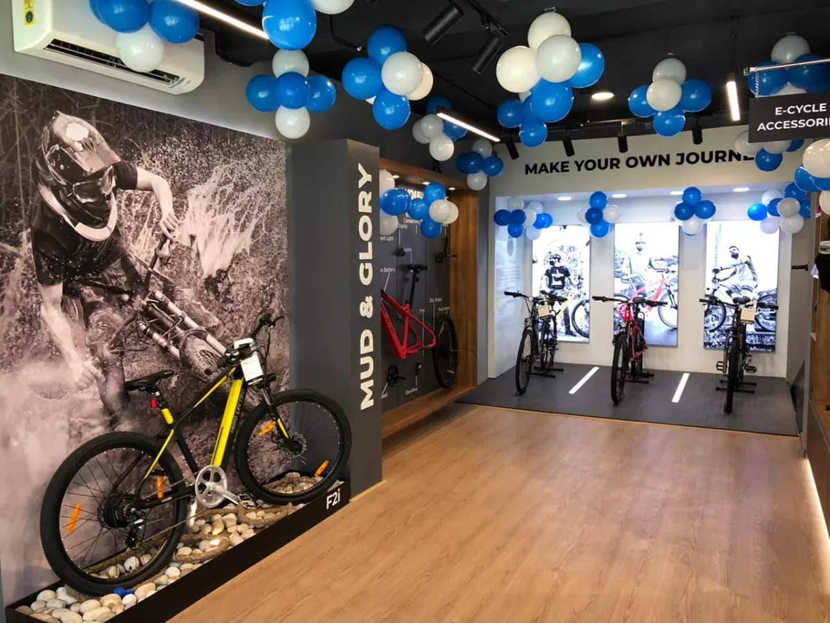 Electric 2025 bicycle showroom