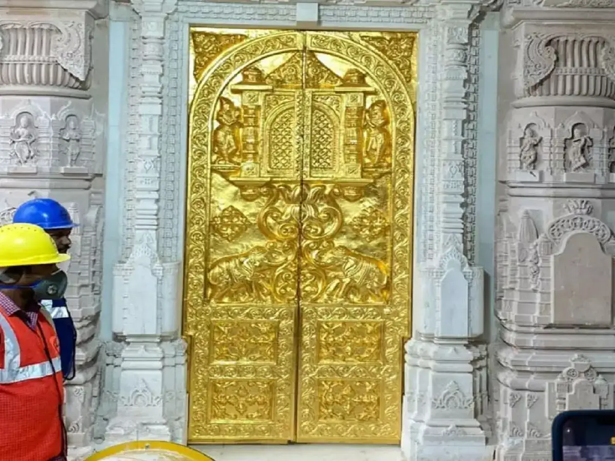 அயோத்தி ராமர் கோயில் தங்க கதவுகள்... அந்த ரெண்டு யானைகள் தான் ஹைலட்... இன்னும் 10 நாட்களில் பிரம்மாண்டம்! 