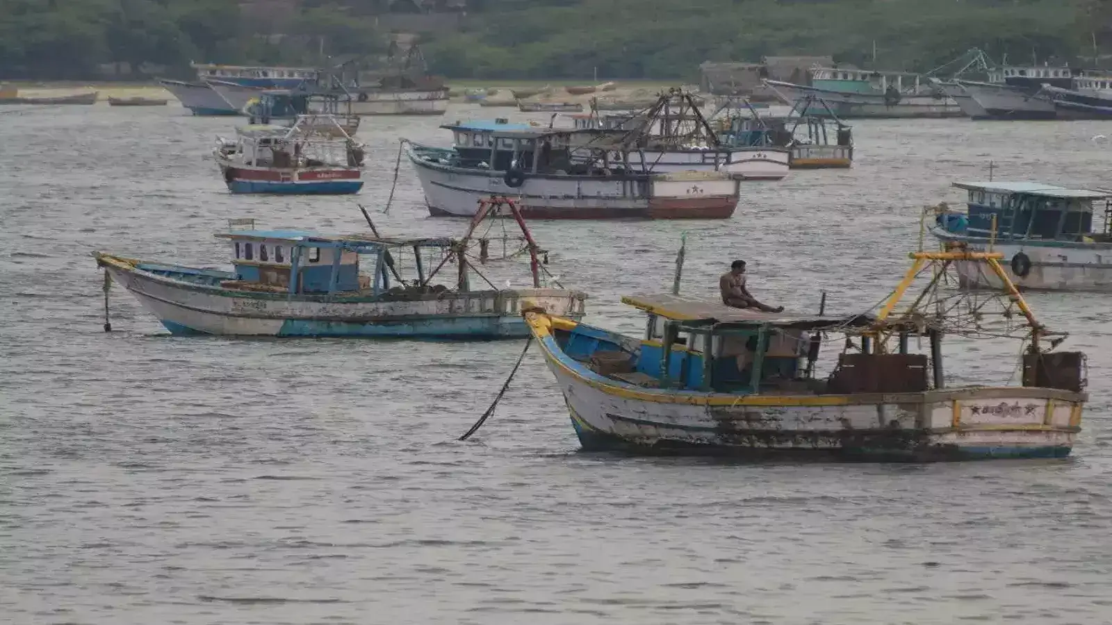 கனமழை எச்சரிக்கை: நெல்லை மீனவர்கள் கடலுக்கு செல்லவில்லை! 