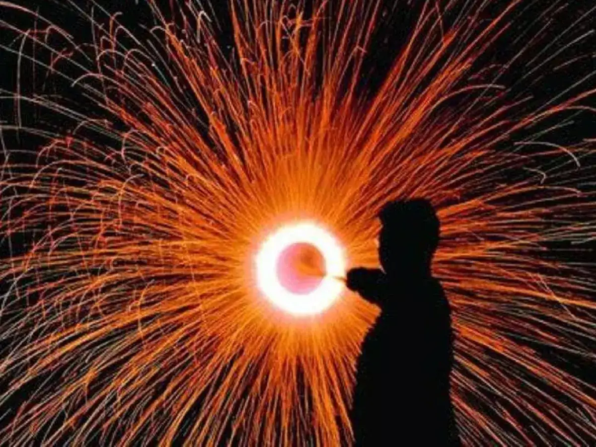 தமிழக மக்களுக்கு தீபாவளி அறிவிப்பு... நவம்பர் 12ஆம் தேதி ரெடியாருங்க... மாநில அரசு அதிரடி! 