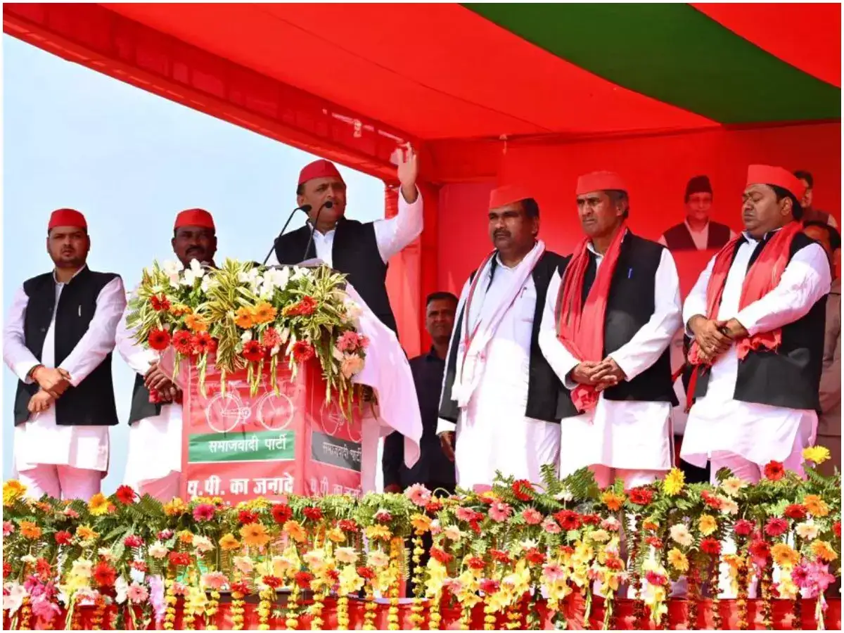 जनता बीजेपी की पटरियां उखाड़ देंगी बलरामपुर में बोले अखिलेश, akhilesh yadav targated bjp in balrampur rally said, janta bjp ki rail ki patriyan ukhad degi