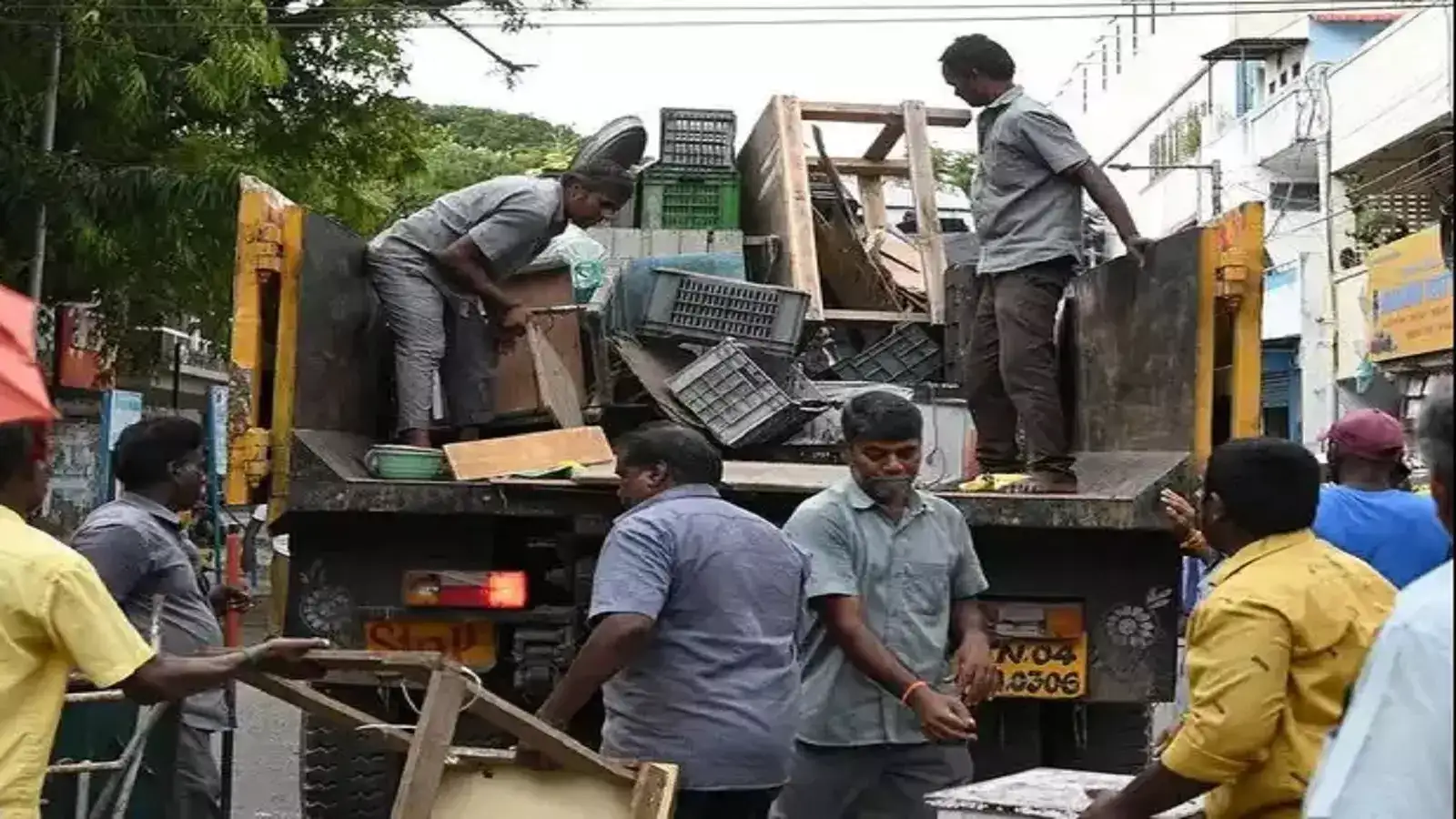 சென்னையில் ஆக்கிரமிப்பு இல்லாத மண்டலங்களாக வைத்திருக்க 2 வாரங்களுக்கு ஒரு முறை நடவடிக்கை-செயற்பொறியாளர் தகவல்! 