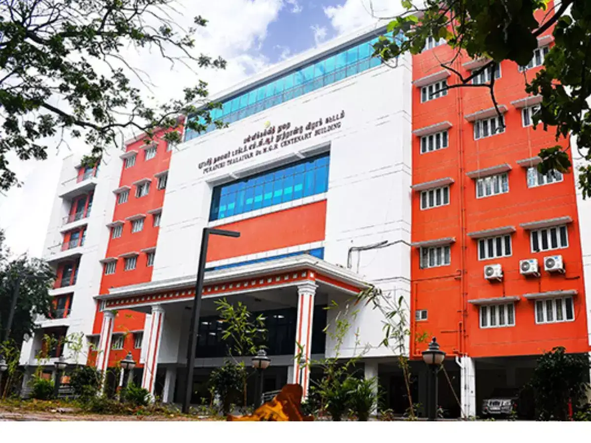 உதவி பேராசிரியர்கள் பணியிடங்கள்: ஆசிரியர் தேர்வு வாரியம் வெளியிட்ட அறிவிப்பு! 