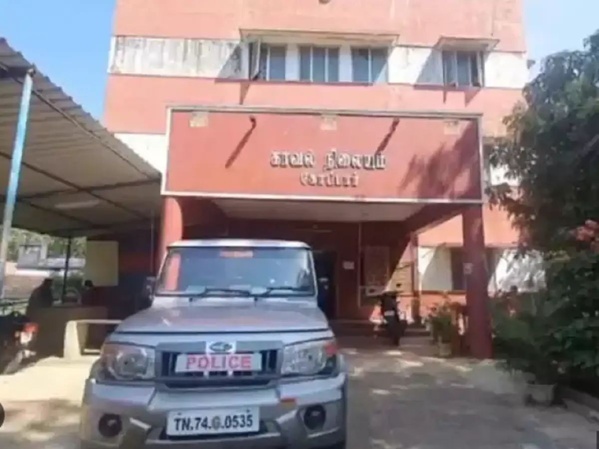 கன்னியாகுமாரியில் சினிமா பட பாணியில் தாயை மிரட்டிய வாலிபர்; நாகர்கோவில் போலீஸ் தீவிர தேடுதல் வேட்டை! 