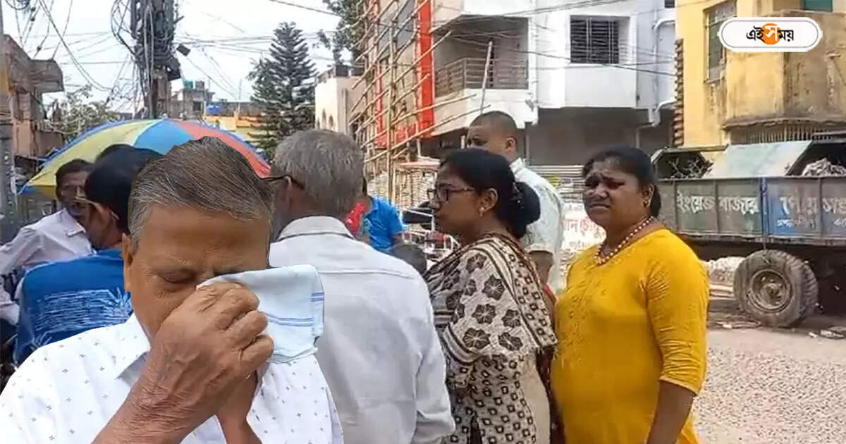 Voter List : ভোটার তালিকায় ‘মৃত’! নির্বাচনী অধিকার প্রয়োগে বাধা, ক্ষোভ মালদায় – malda englishbazar few people unable to cast their vote in lok sabha election