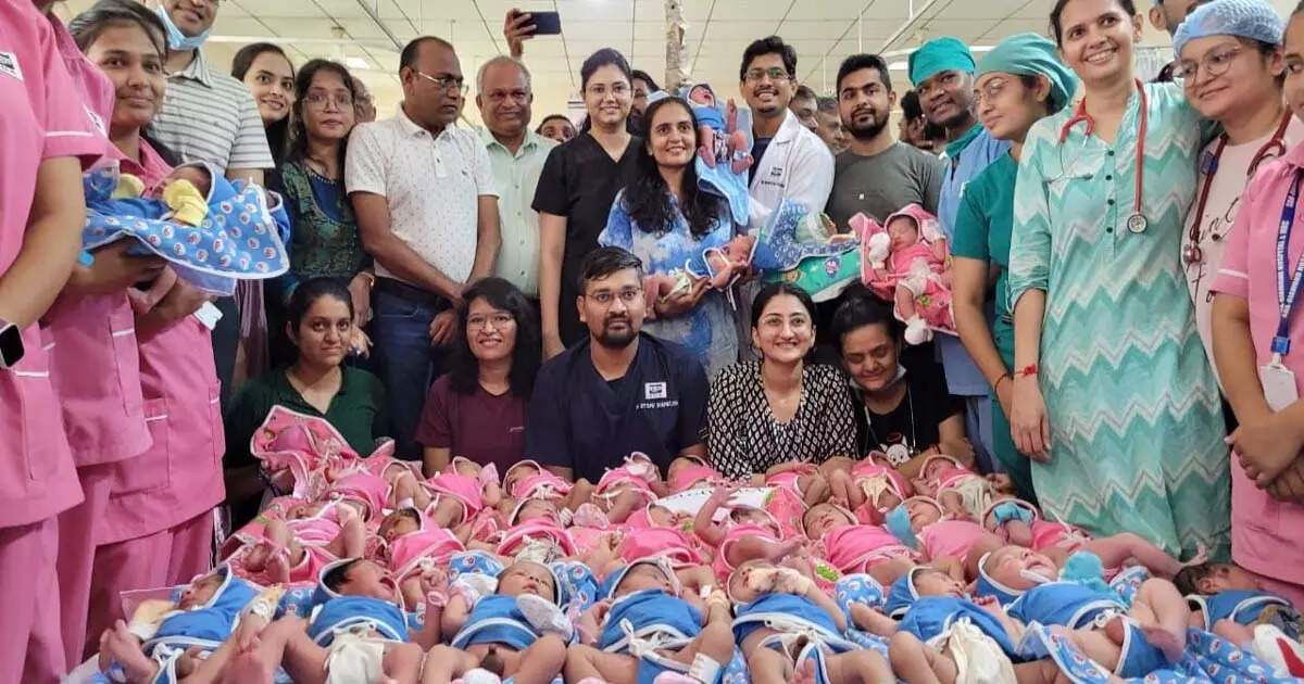 गुजरात,गुजरात: 24 घंटे में 30 सेफ डिलीवरी, 31 शिशुओं ने लिया जन्म, अनूठा है  सूरत का यह हॉस्पिटल - surat diamond hospital registers new record ensure  safe delivery of 31 babies in