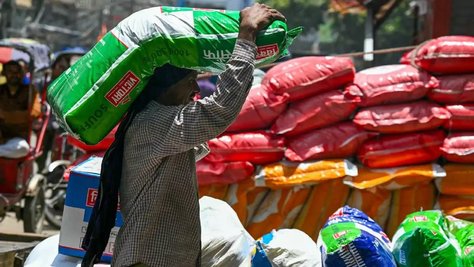 மொத்த விலை பணவீக்கம் உயர்வு.. 16 மாதங்களில் இல்லாத ஏற்றம்! 