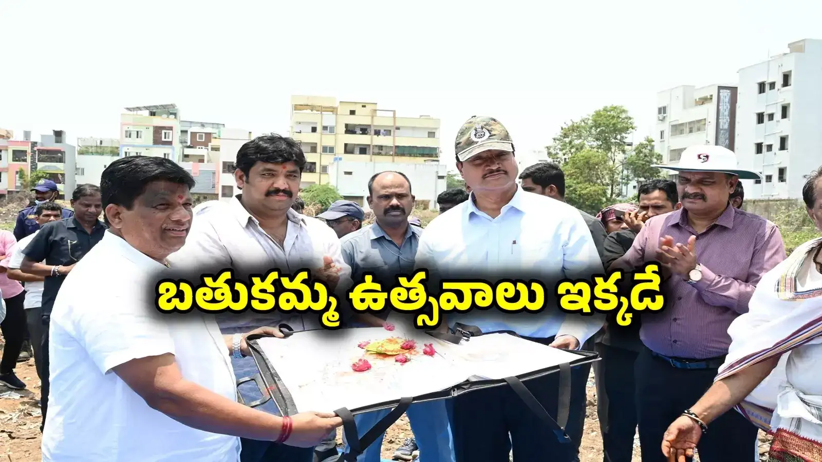 బతుకమ్మ ఉత్సవాలు ఇక్కడే.. అభివృద్ధి ప‌నులను ప్రారంభించిన హైడ్రా క‌మిష‌న‌ర్‌..