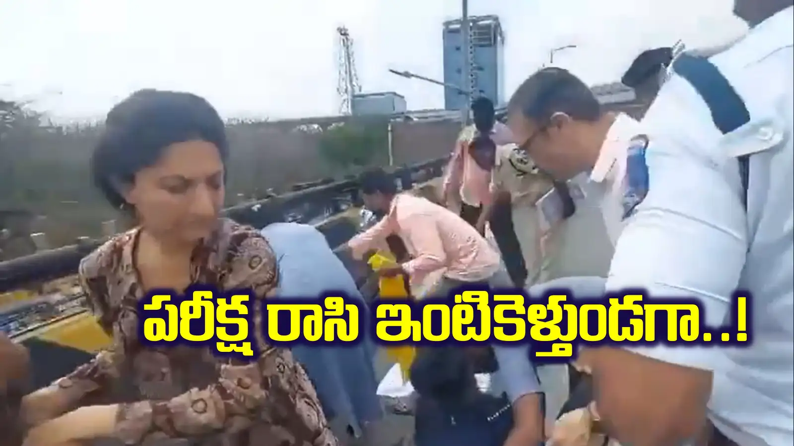 పరీక్ష రాసి వస్తూ టెన్త్ విద్యార్థిని మృతి.. హైదరాబాద్‌లో తీవ్ర విషాదం