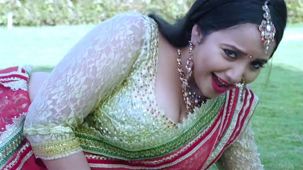 Ratiya Mai Man Karta Raja Rani Chatarjee Song,देखें, Rani Chatarjee का  जबरदस्त डांस वाला भोजपुरी सॉन्ग - ratiya mai man karta raja ji rani  chatarjee hot bhojpuri dance song from gunday movie -