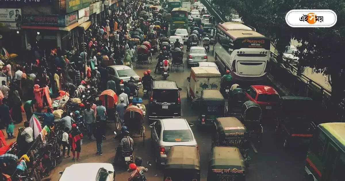 Kolkata Traffic Jam: একাধিক রাস্তায় যান নিয়ন্ত্রণ ও মিটিং-মিছিলে বিদ্ধ শহর, কোন রুটে মুশকিল আসান জানাল ট্রাফিক পুলিশ – traffic diversion and more than one rally are scheduled in city here is the details report of kolkata traffic police