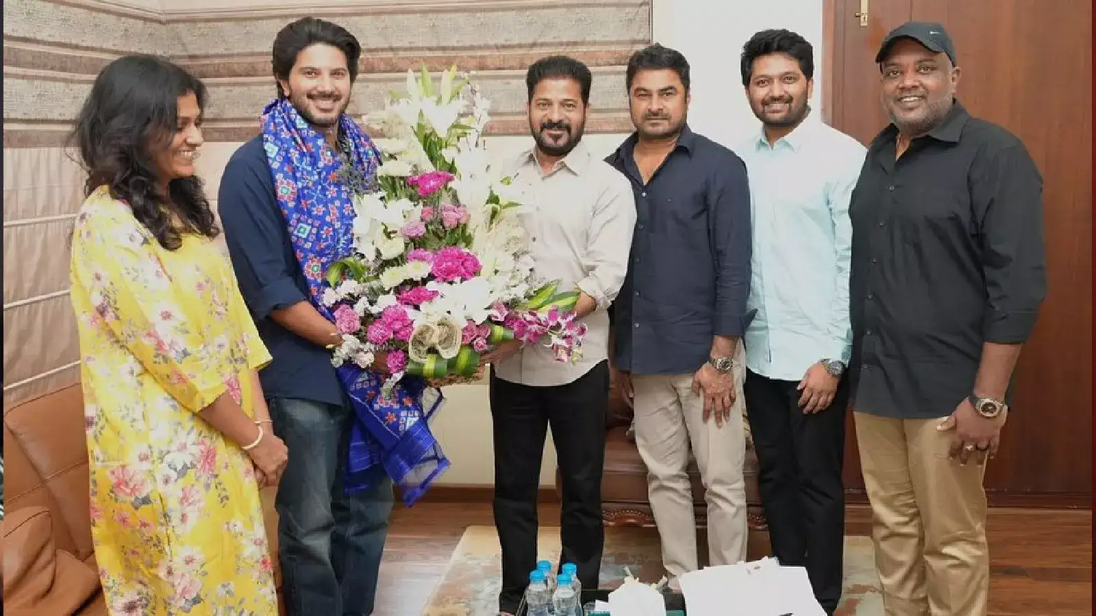 ഈ നന്ദി വാക്കുകളിൽ ഒതുങ്ങില്ല! തെലുങ്കാനയിൽ നിന്നും കിട്ടിയ നേട്ടത്തെ കുറിച്ച് ദുൽഖർ