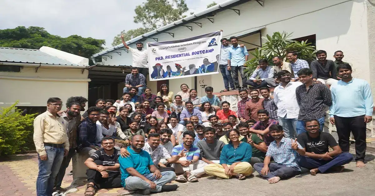 लोकल टू ग्लोबल; वंचितांच्या लेकरांना पीएचडीची संधी, ‘एकलव्य’चा देशातील पहिला उपक्रम लोकल टू ग्लोबल; वंचितांच्या लेकरांना पीएचडीची संधी, ‘एकलव्य’चा देशातील पहिला उपक्रम