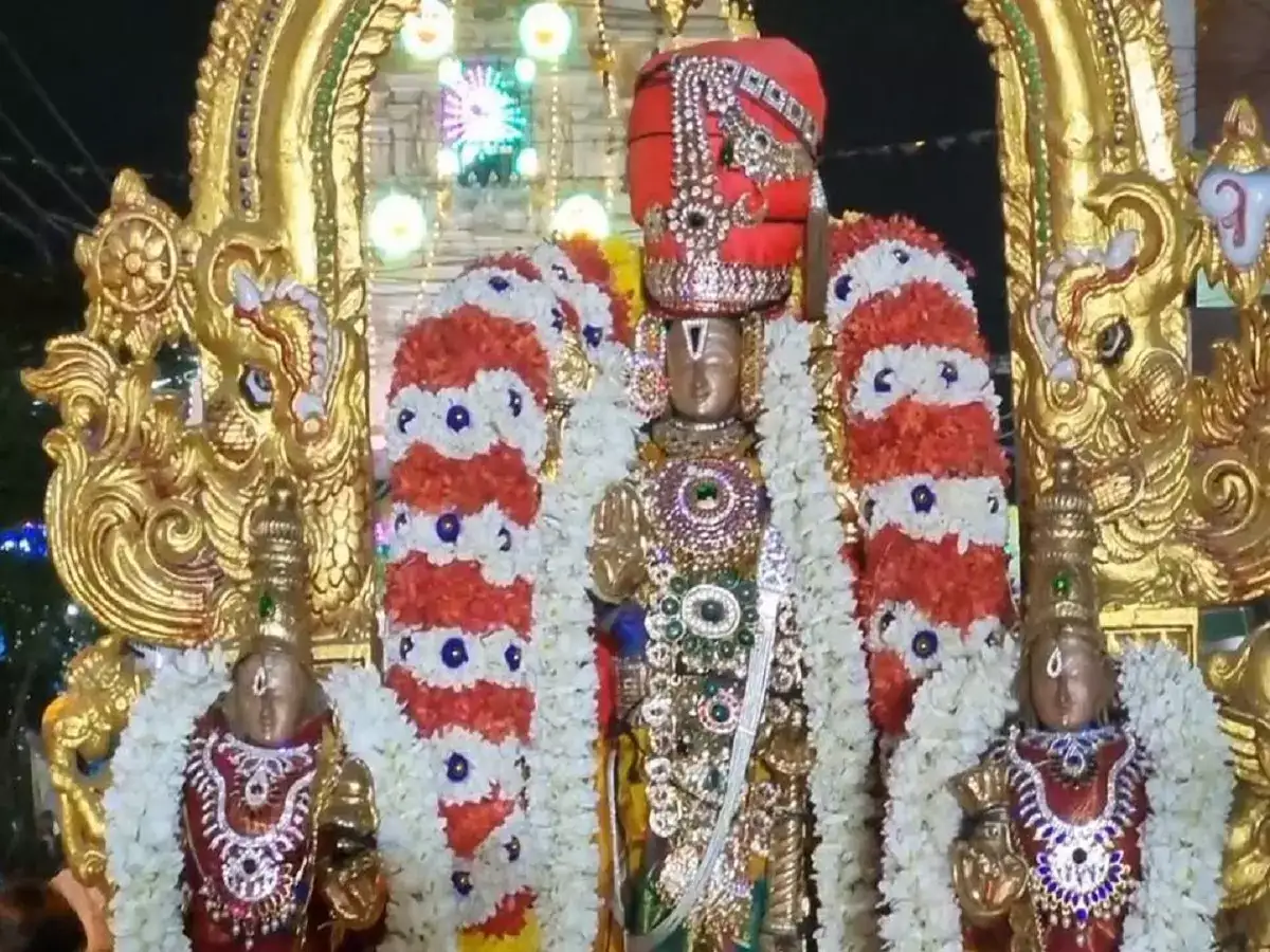 காஞ்சிபுரம் பாண்டவ தூத கோவில்: பெருமாள் நான்கு ராஜவீதிகளில் உலா! 